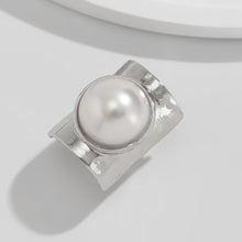 Load image into Gallery viewer, Exaggerated Inlaid Large Pearl Wide Ring
