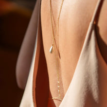 Load image into Gallery viewer, Pearl Pendant Multi-layer Back Chain
