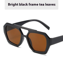 Load image into Gallery viewer, Daily Commute Minimalist Square Fashion All-match Sunglasses
