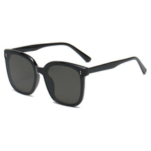 Load image into Gallery viewer, Sunshade Sunglasses Men&#39;s And Women&#39;s Driving UV Protection
