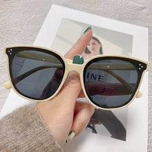 Load image into Gallery viewer, European And American Sunglasses Men&#39;s Uv Protection
